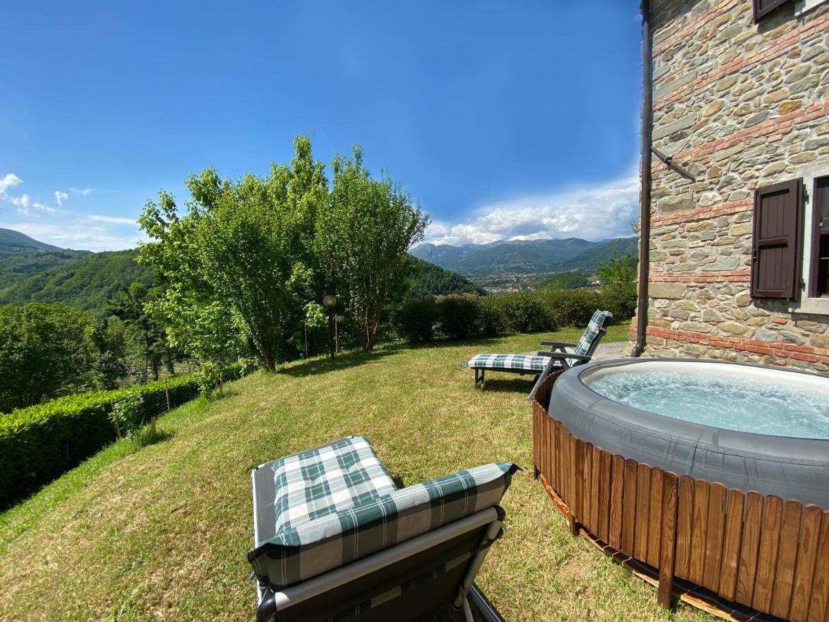 Cottage House Il Palazzetto Castelnuovo di Garfagnana Exterior photo
