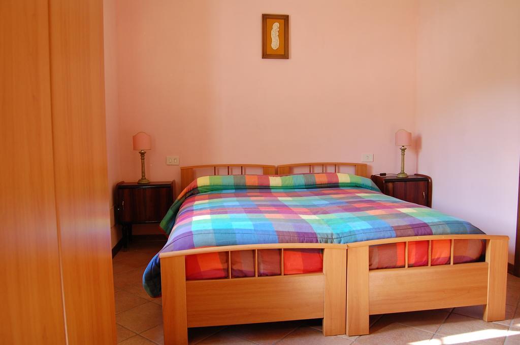 Cottage House Il Palazzetto Castelnuovo di Garfagnana Room photo